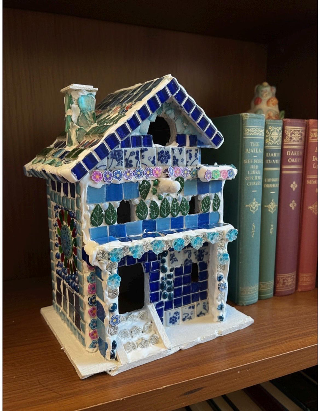Handmade Mosaic Birdhouse with Ceramic Tile